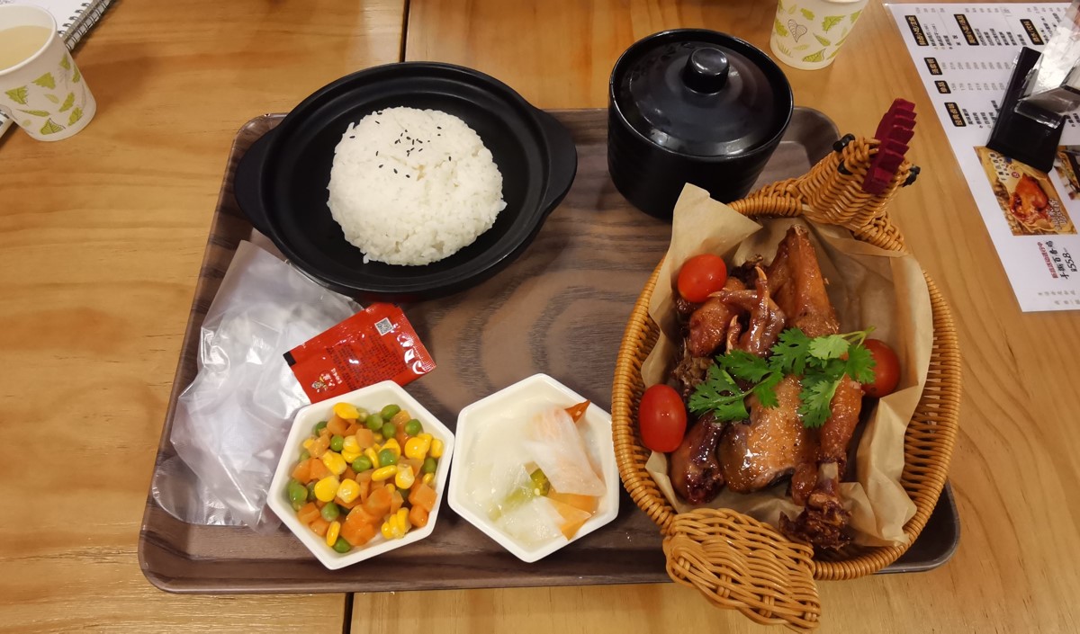 快餐行業(yè)快速火爆品牌戰(zhàn)略方案 快餐行業(yè)快速火爆品牌戰(zhàn)略方案